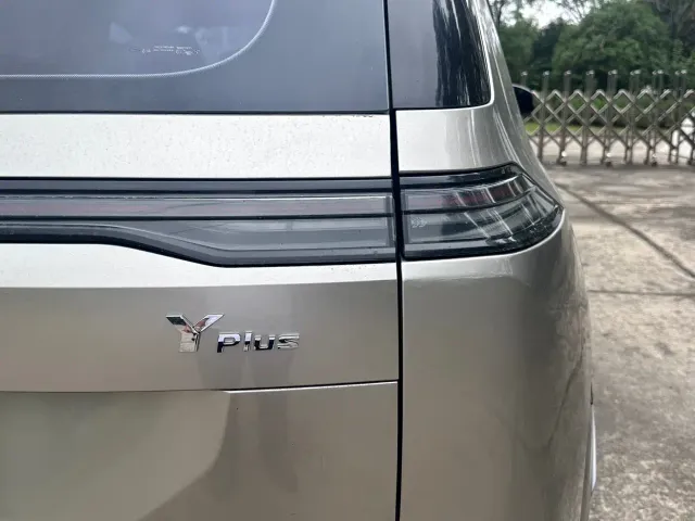 GAC Aion Y — Фото автомобиля 19