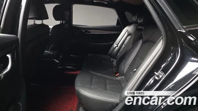 Hyundai Grandeur New — Фото автомобиля 16