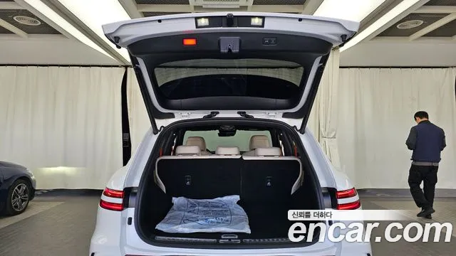 Genesis GV70 — Фото автомобиля 20