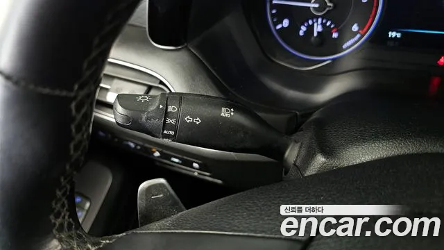 Hyundai Palisade Palisade Дизель 2.2 2WD — Фото автомобиля 29