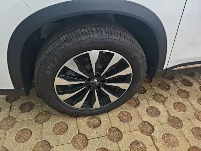 Chery Tiggo 8 PLUS — Фото автомобиля 22