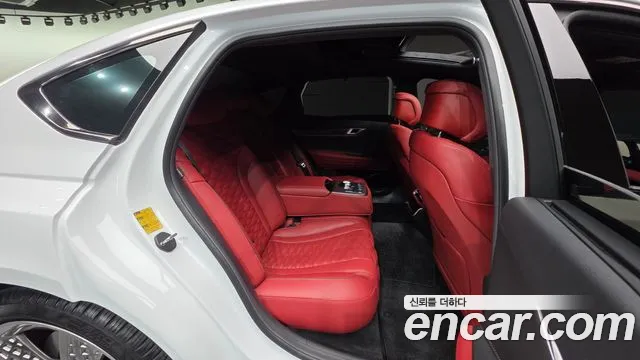 Genesis G80 Бензин 2.5 турбо AWD — Фото автомобиля 19