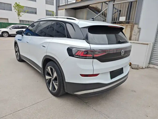 Volkswagen ID.6 X — Фото автомобиля 4