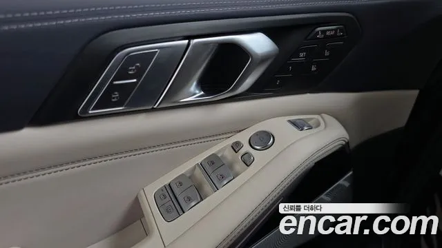 BMW X7 G07 — Фото автомобиля 28