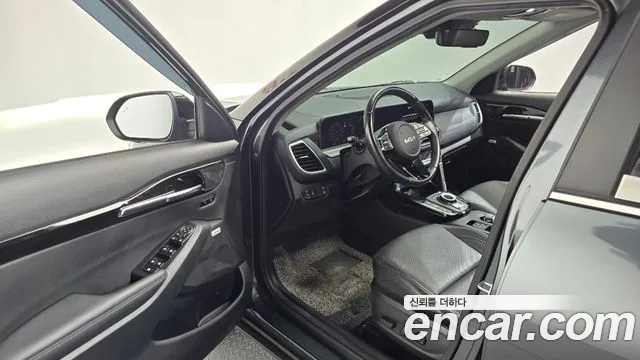 Kia Seltos Бензин 1.6 турбо 2WD — Фото автомобиля 9