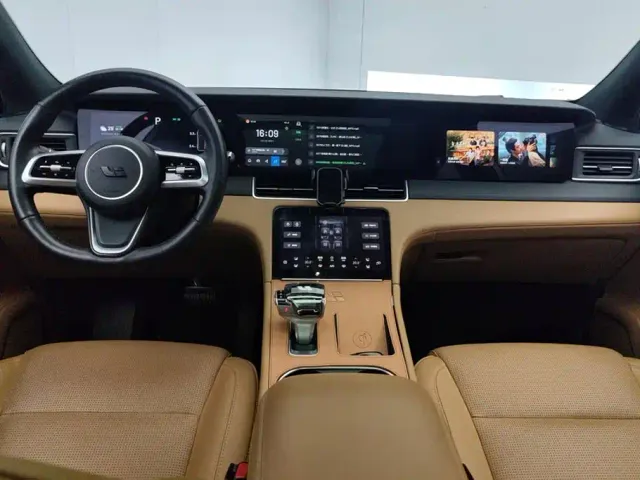 Li Auto ONE — Фото автомобиля 12