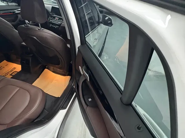 BMW X1 — Фото автомобиля 10