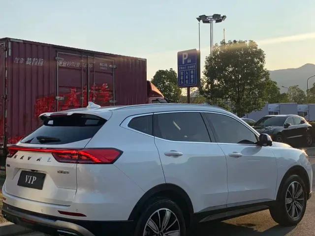 Haval H6 — Фото автомобиля 5