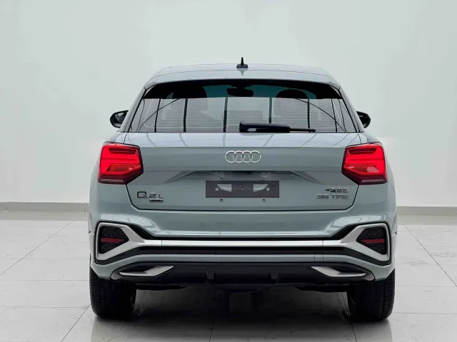 Audi Q2L — Фото автомобиля 4