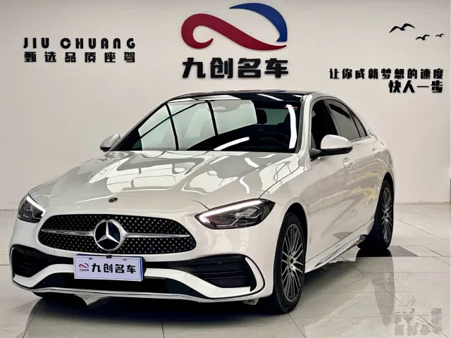 Mercedes-Benz C-Class — Фото автомобиля 3
