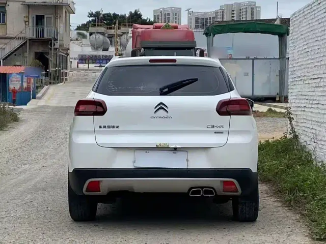 Citroen C3-XR — Фото автомобиля 5