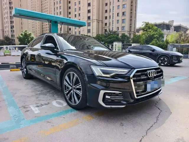 Audi A6L — Фото автомобиля 3