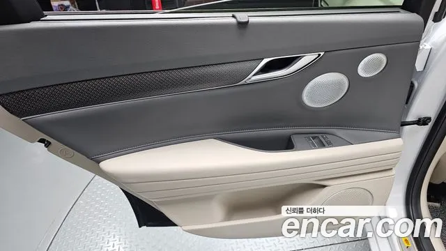 Genesis G80 RG3 — Фото автомобиля 25