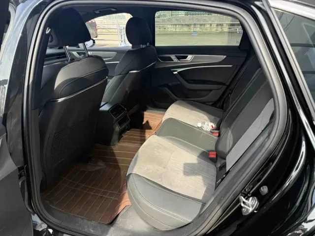 Audi A6L — Фото автомобиля 7