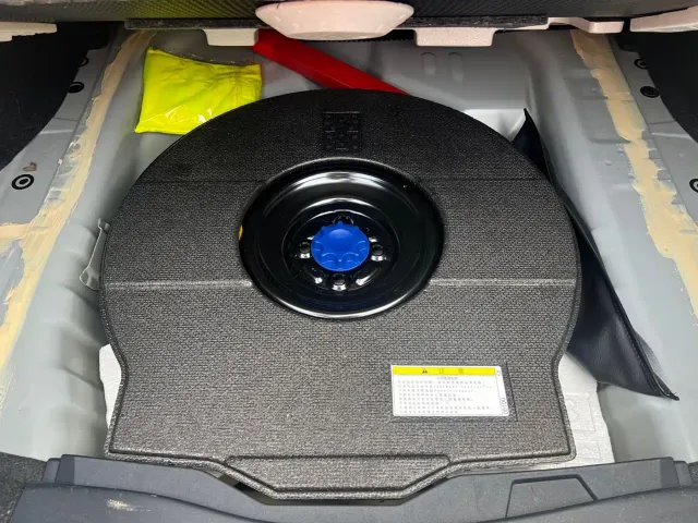 Toyota YARiS L Zhi Xiang — Фото автомобиля 17