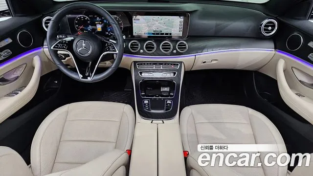 Mercedes-Benz E-Class — Фото автомобиля 7