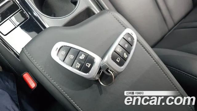Hyundai Sonata Sonata (DN8) 2.0 LPG(Для проката) — Фото автомобиля 20