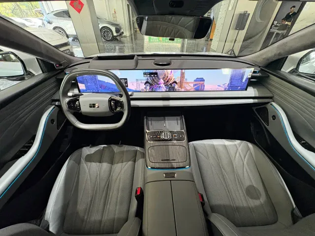 Geely Galaxy E8 — Фото автомобиля 6