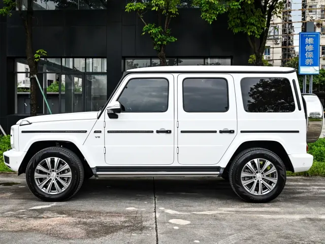 Mercedes-Benz G-Class — Фото автомобиля 2