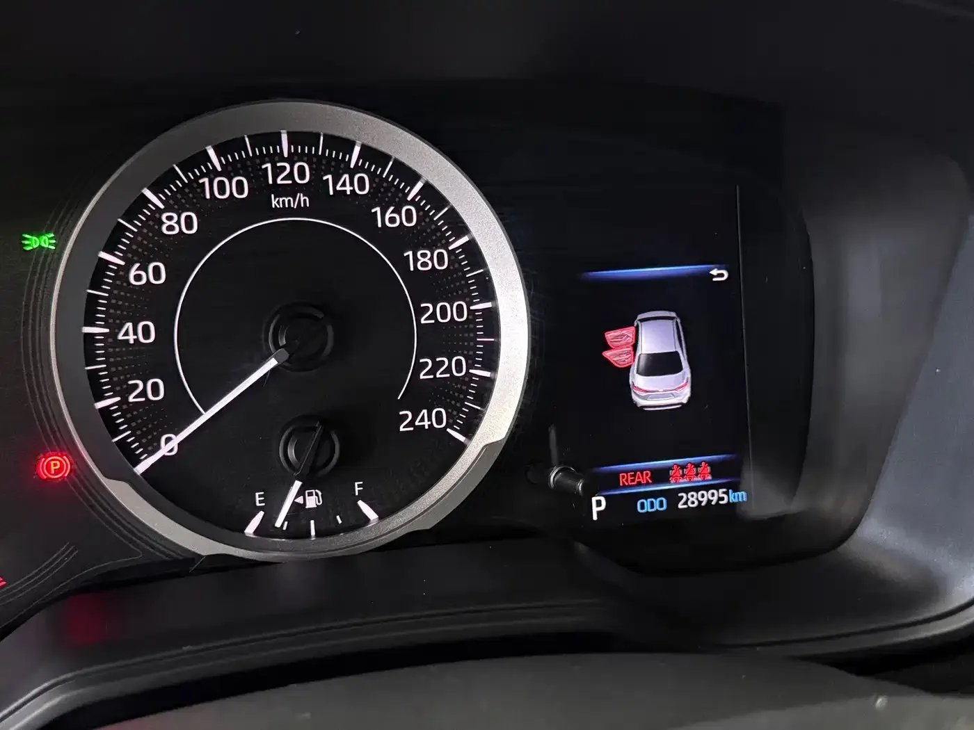 Toyota Levin 2023 185T CVT Luxury — Фото автомобиля 15