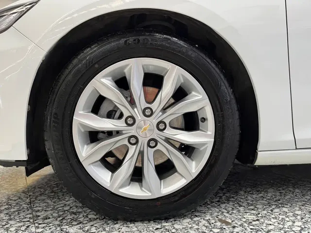 Chevrolet Malibu XL — Фото автомобиля 14