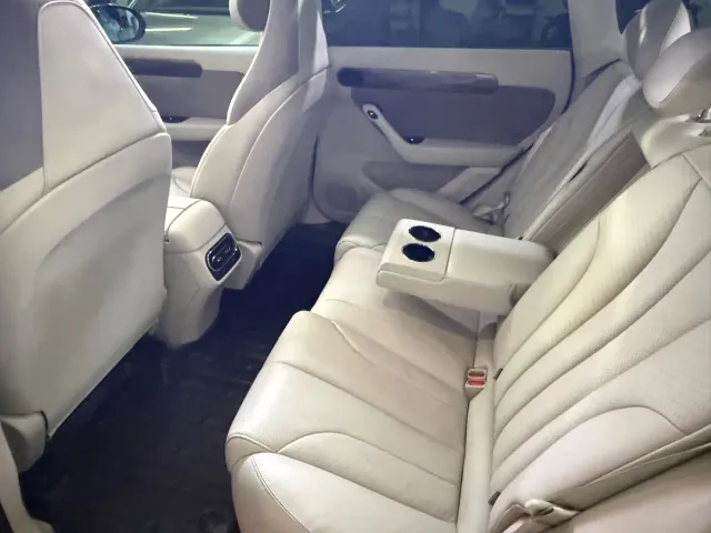 Leapmotor C11 — Фото автомобиля 11