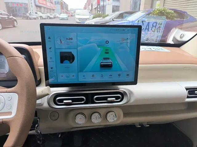Wuling Hongguang Mini EV — Фото автомобиля 8