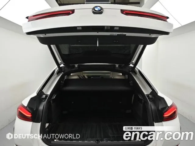 BMW X6 xDrive40i M Sport — Фото автомобиля 19