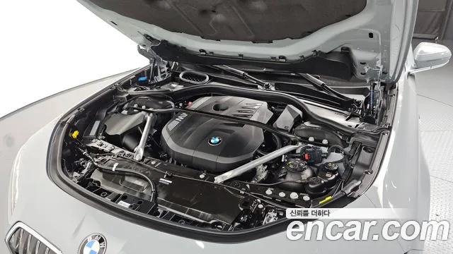 BMW 7-Series 7 серия (G70) 740i xDrive M Sport — Фото автомобиля 6