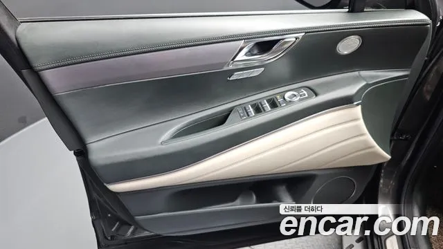 Genesis GV80 2.5T Бензин AWD — Фото автомобиля 24