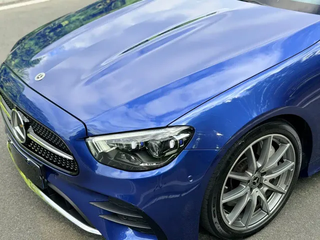 Mercedes-Benz E-Class — Фото автомобиля 4