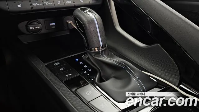 Hyundai Avante CN7 — Фото автомобиля 9