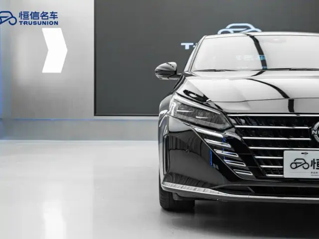 Nissan Teana — Фото автомобиля 8