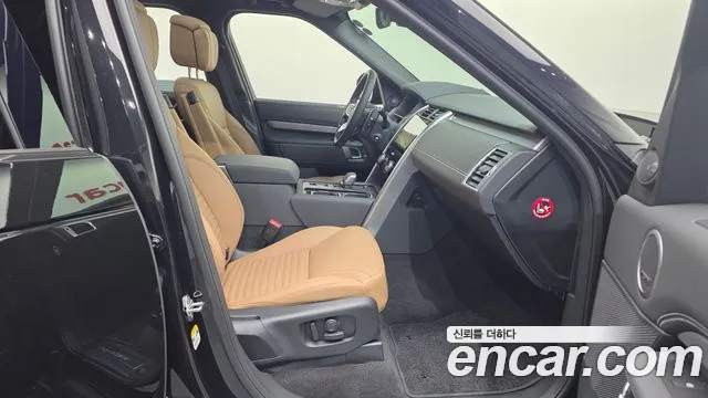 Land Rover Discovery — Фото автомобиля 3
