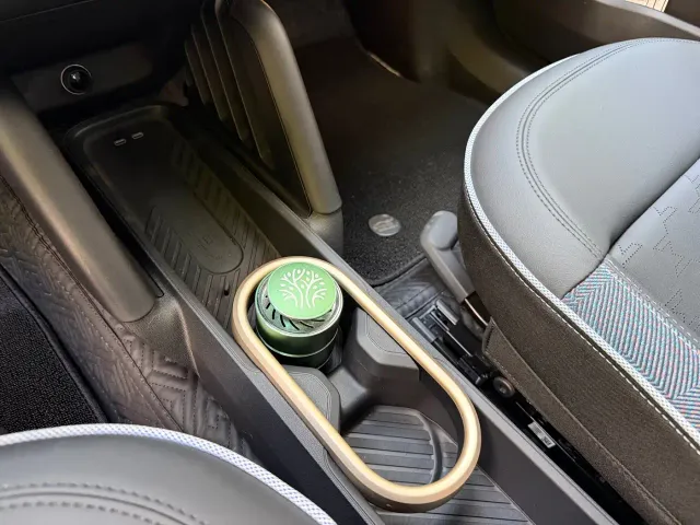 MINI Electric MINI ACEMAN — Фото автомобиля 17