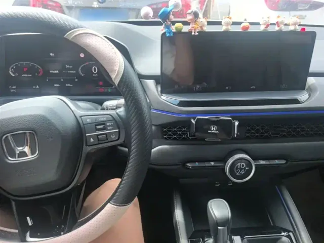 Honda Accord — Фото автомобиля 16