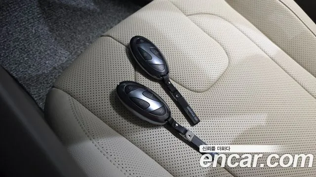 Hyundai AVANTE Новый Avante (CN7) — Фото автомобиля 25