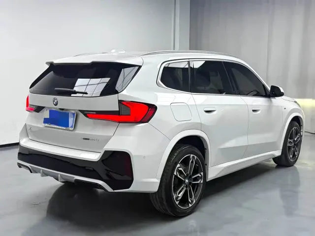 BMW X1 — Фото автомобиля 9