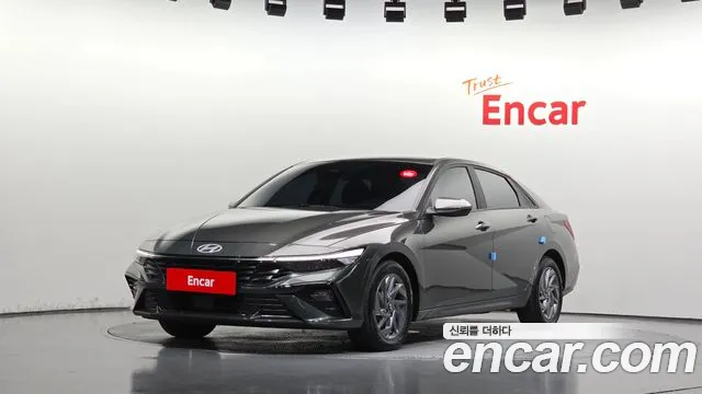 Фотография автомобиля — Hyundai Avante CN7