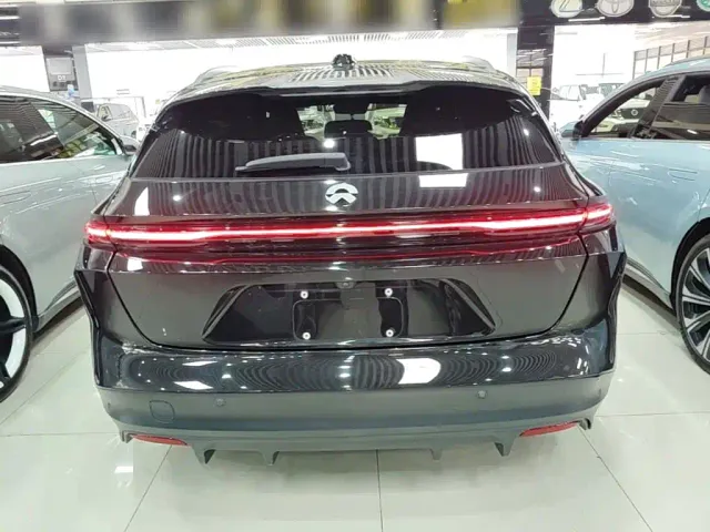 Nio ET5 Touring — Фото автомобиля 5