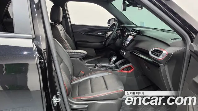 Chevrolet Trailblazer — Фото автомобиля 16