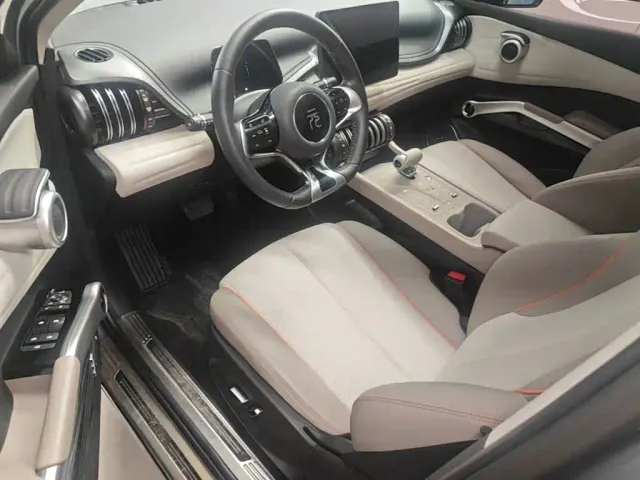 BYD Yuan PLUS — Фото автомобиля 14