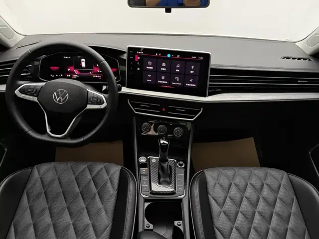Volkswagen Sagitar — Фото автомобиля 12