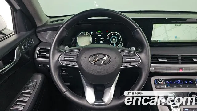 Hyundai Palisade Palisade Дизель 2.2 2WD — Фото автомобиля 14