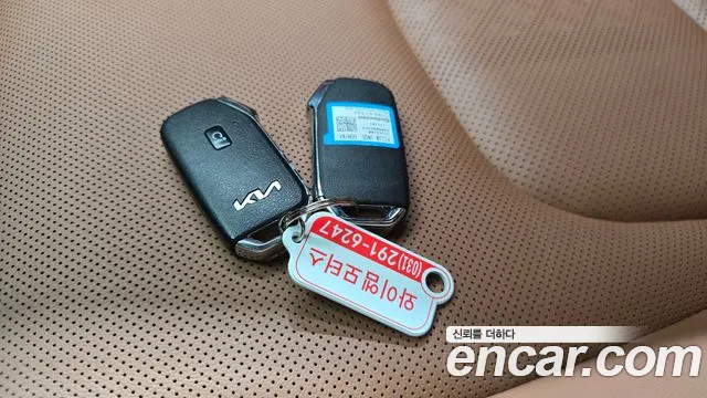 Kia Sportage Sportage 5-е поколение Бензин 1.6 Turbo 4WD — Фото автомобиля 13