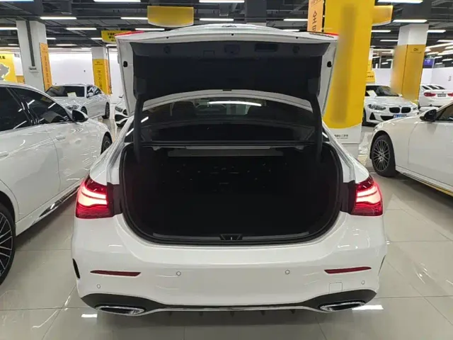 Mercedes-Benz A-Class — Фото автомобиля 18
