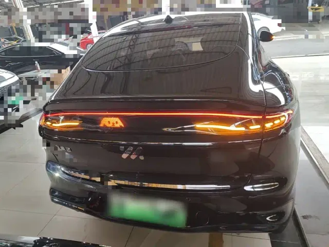 IM Motors LS6 — Фото автомобиля 5