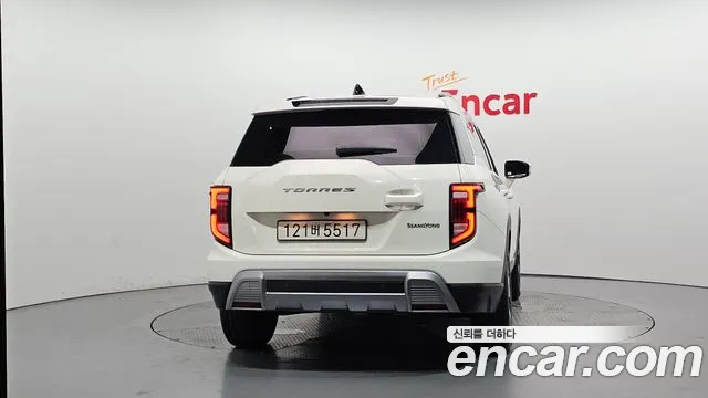 KGM Torres — Фото автомобиля 4