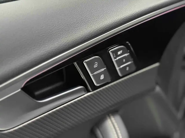 Audi A4L — Фото автомобиля 11