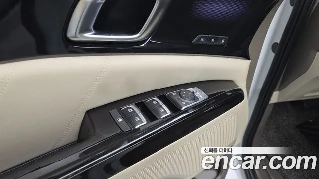 Kia Canival Carnival 4 поколение 9 мест Hi-Limousine — Фото автомобиля 24